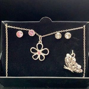 Pendant and earring gift set